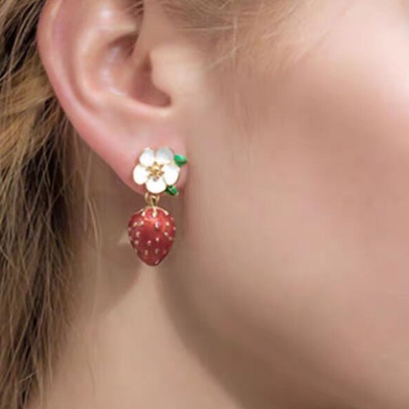 Spade Perfect Picnic Red Fruit Strawberry White Flower Earrings - Picture 2 of 5